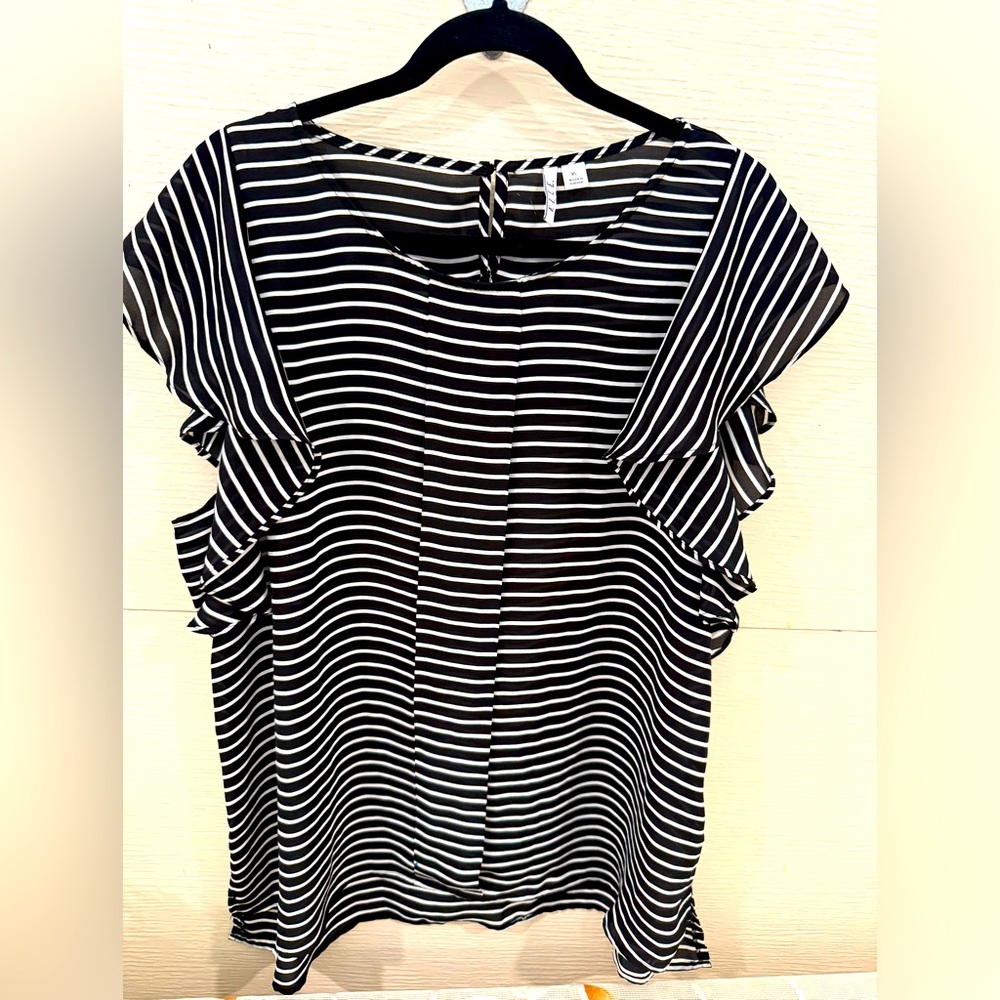 Elle Black and White Striped Blouse